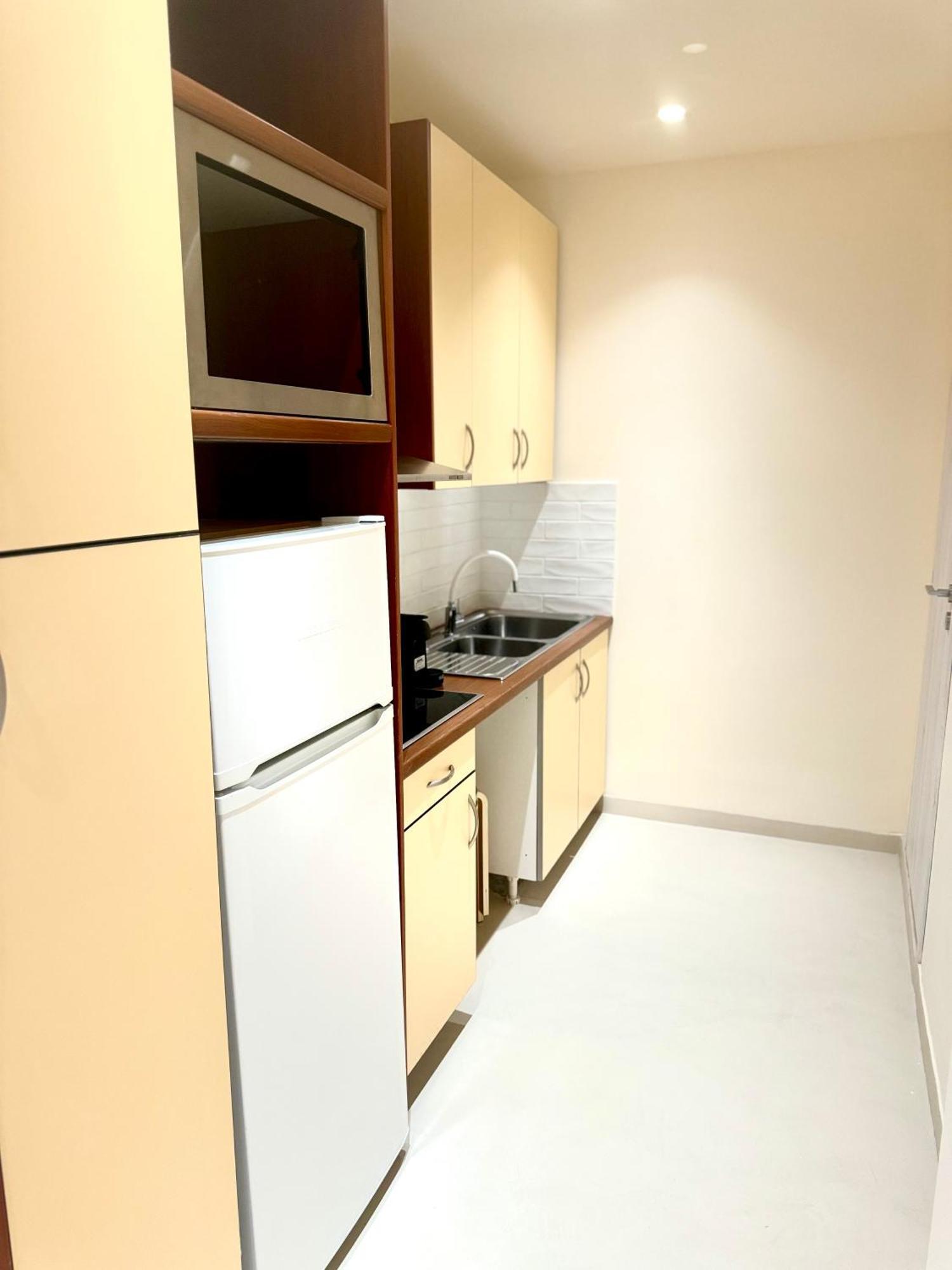 Grace Apartment Next To The Akropolis Atenas Exterior foto